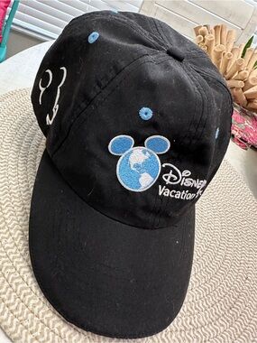 Disney Vacation Club Black Baseball Cap with Light Blue Globe Mickey